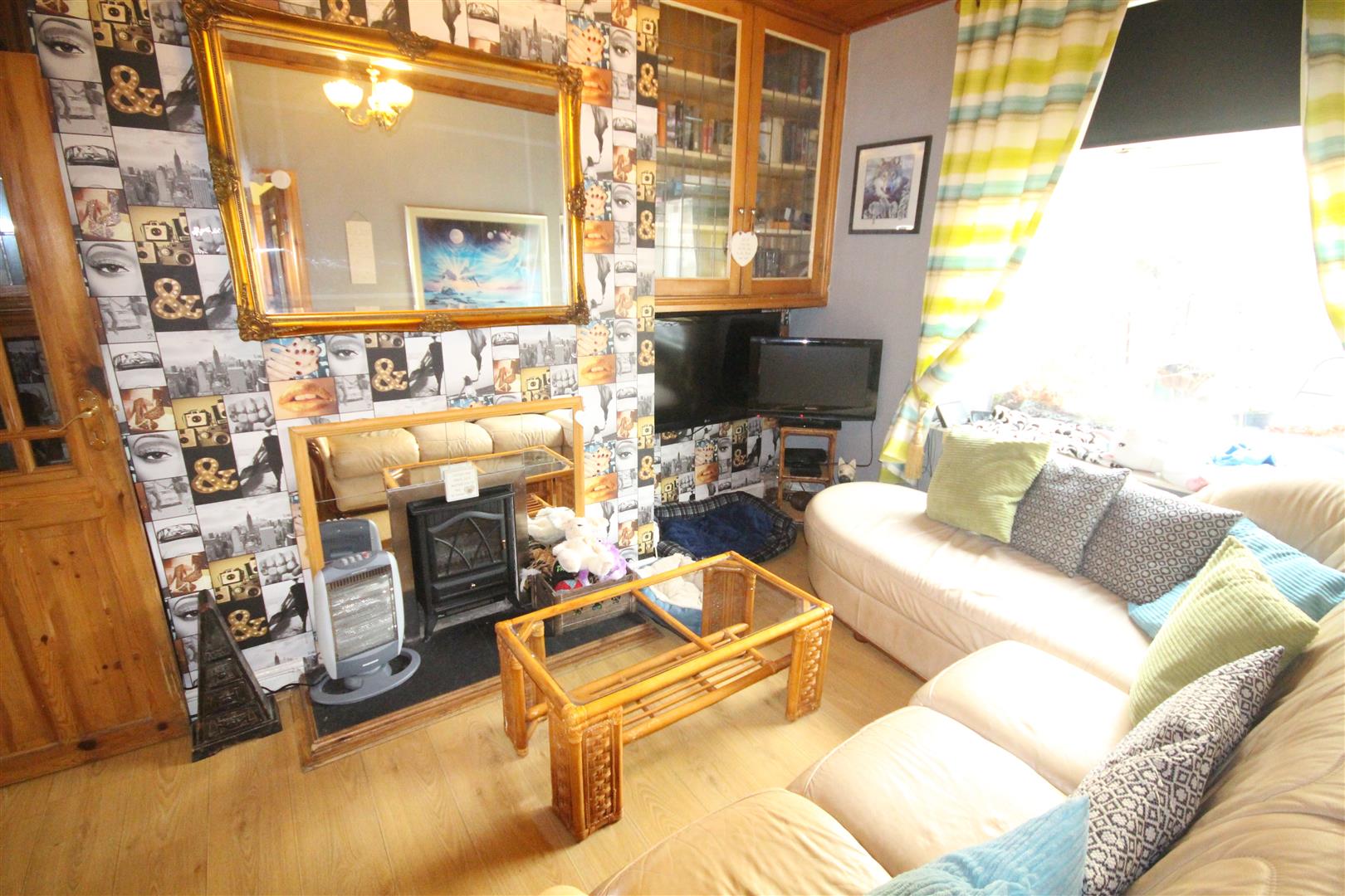 3 bedroom end terrace house For Sale in Sough, Barnoldswick - IMG_9978.jpg